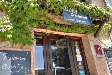 ホテル Lou Cigaloun