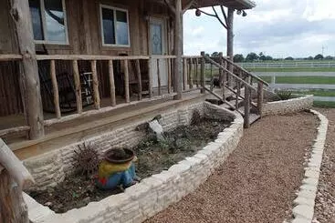 Talo Stagecoach Cabins