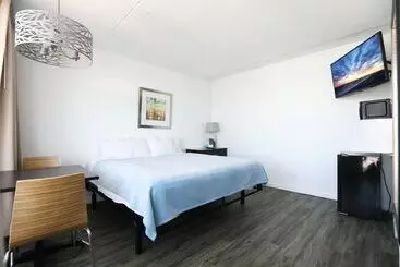 Olympic Island Beach Resort