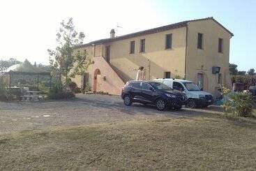 Kır Oteli Agriturismo I Greppioli