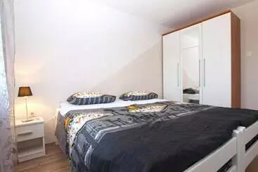 ツーリストアパートメント Apartment 1592