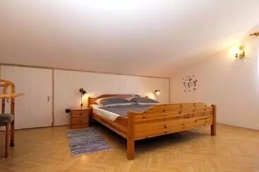 Appartements touristiques Apartments Kati 692