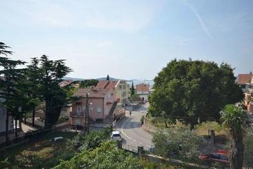 דירות לתיירים Apartments Green Garden