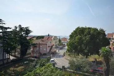 Appartamenti turistici Apartments Green Garden