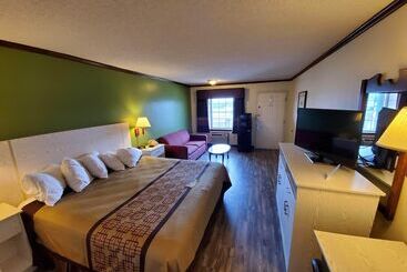 فندق Days Inn By Wyndham Monett