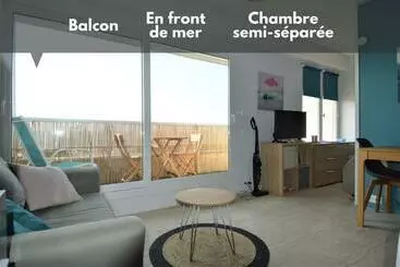 ツーリストアパートメント Studio Avec Chambre   Balcon Et à 20m De La Mer