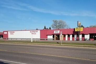 בית מלון כפרי Northern Lights Inn