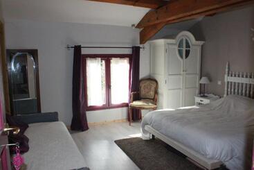 مبيت وإفطار Belle Maison De Montagne