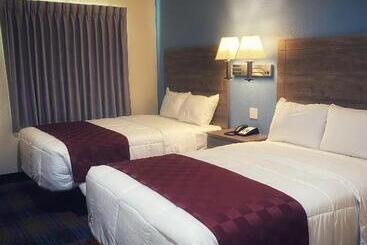 فندق Lone Star Inn