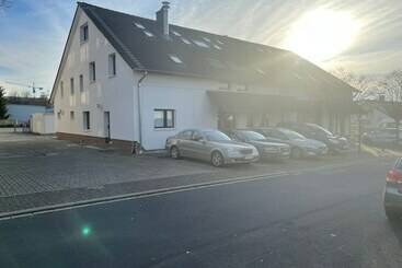 פנסיון Bed4you Gästehaus 1