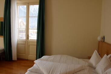 פנסיון Guesthouse   Cultural Center Gustav Mahler