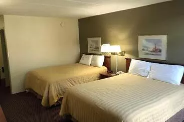 هتل Norwood Inn And Suites Worthington