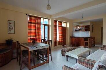 Orchard Retreat Cottage