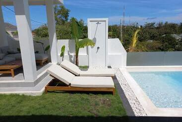 Отель Sari Hills Bali