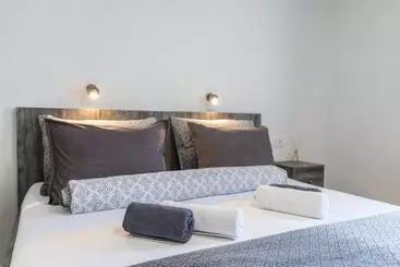 پانسیون Apinelo Port Rooms