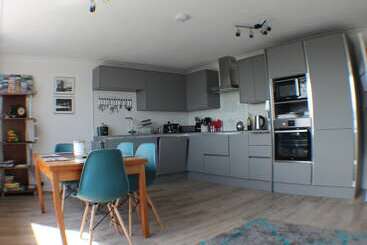 Pensione Eastwatch Guesthouse