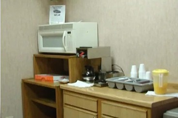 בית מלון כפרי Red Carpet Inn North Chicago