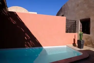 ویلا Andronikos Canaves