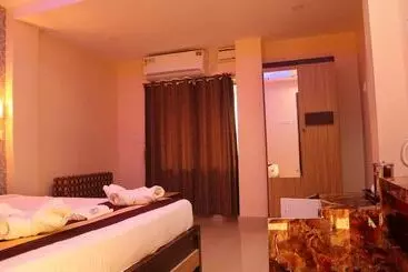 Hotelli Mahira Residency