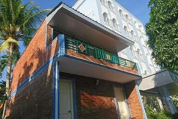هتل Mui Ne Alena Bungalow