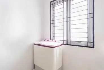 Hotel Oyo 2560 Vj Living Syariah