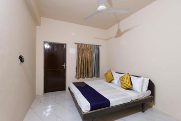 Hotel Spot On 64818 Minal