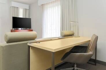 מלון דירות Residence Inn Chicago Deerfield