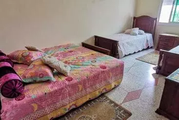 ペンション Gite El Menzeh