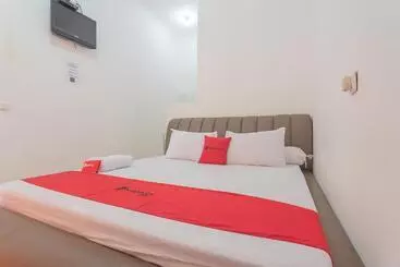 Pension Reddoorz Resort Syariah @ Batu Apung Purwakarta