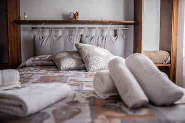 فندق Agriturismo Le Due Querce