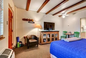 Santa Fe Motel & Inn