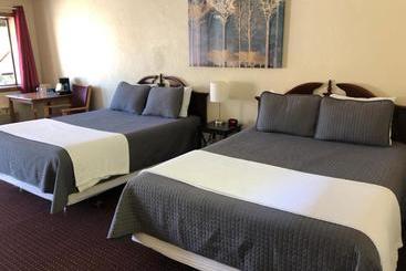 Sherwood Forest Motel