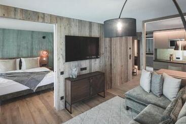 公寓式酒店  Luxegg   Mountain Lodge