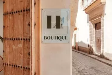 مسافرخانه Astuto Boutique Jerez  Adults Only