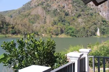 Pension Nam Ou View Villa