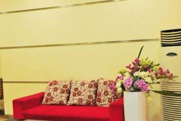 فندق 7days Inn Chengdu Tianfu Square Subway Station