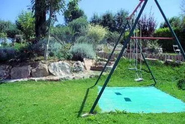 Pension (Hôtel basse catégorie) Lèdre