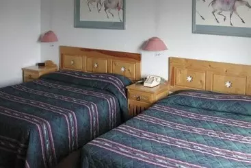 בית מלון כפרי Sun God Lodge