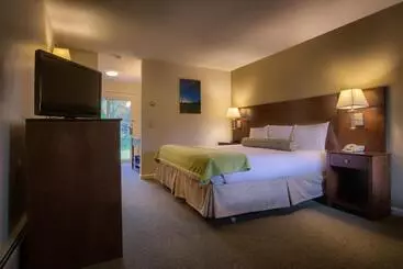 ホテル Sun & Ski Inn And Suites