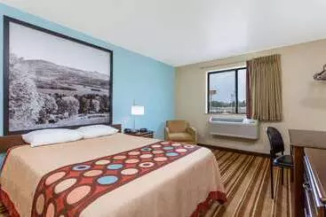 モーテル Super 8 By Wyndham Danville Va