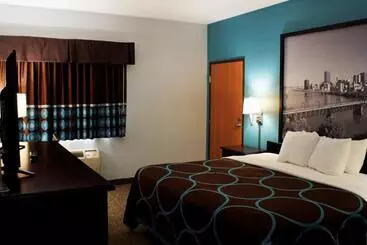 汽车旅馆  Super 8 By Wyndham Grove City