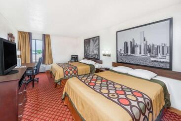 מוטל Super 8 By Wyndham Marshall