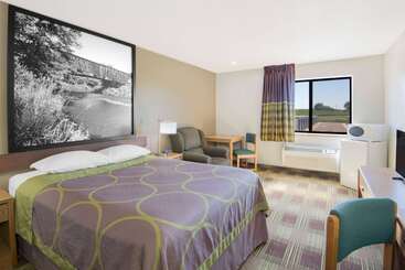 Motel Super 8 By Wyndham Toledo