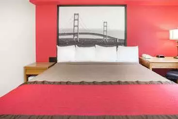 מוטל Super 8 By Wyndham West Branch