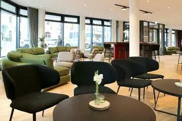 ホテル Ginn City And Lounge  Ravensburg