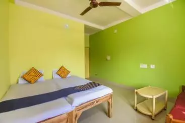 Hotel Spot On 69142 Srijani Guest House