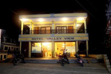 هتل Valley View Inn