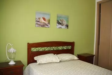 Turistihuoneistot House Of Orchids With Pátio