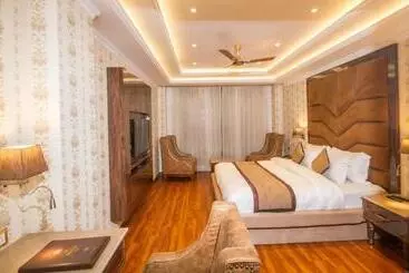 Hôtel Grand Him Queen Ac Centralized