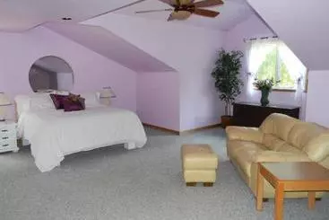Jordan Lake B & B